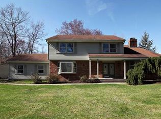 1 Dellwood Dr, Florham Park, NJ 07932