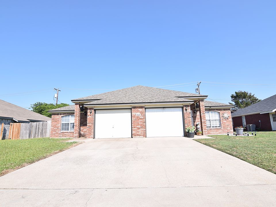 1st image of 3808 Hitchrock Dr #B
