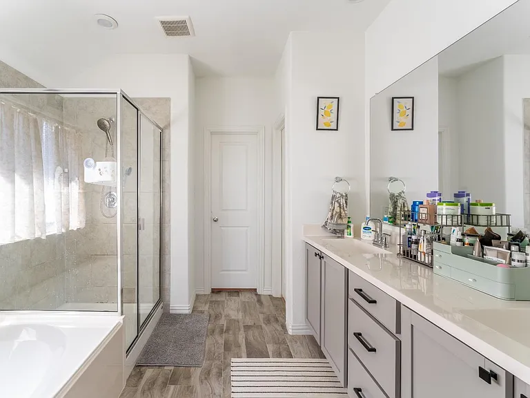 3621 Peachbush Ln — Photo 4