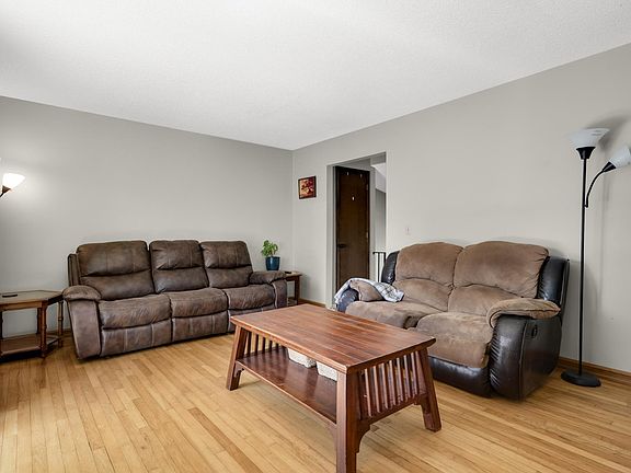 4th image of 3909 81st Ave N