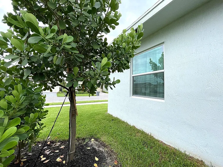 13419 Noble Dr — Photo 18