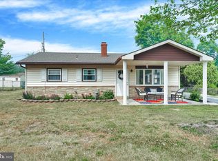 2435 Dunbar Rd, York, PA 17408