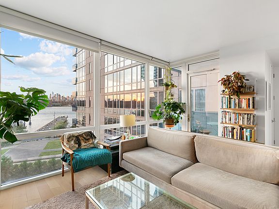 4th image of 22 N 6th St APT 6T
