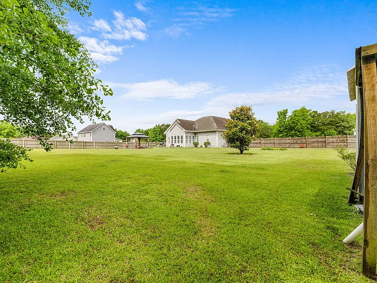224 Blue Creek Farms Dr — Photo 34