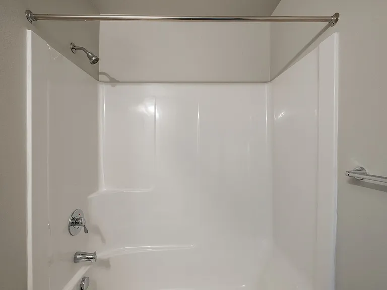 Jefferson Terrace Apartments — Photo 15