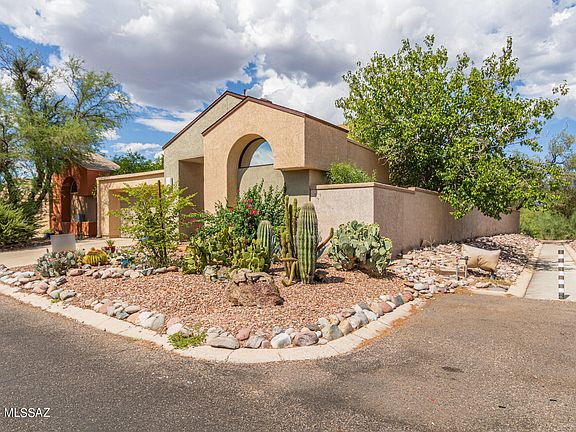 3rd image of 5195 E Woodspring Dr