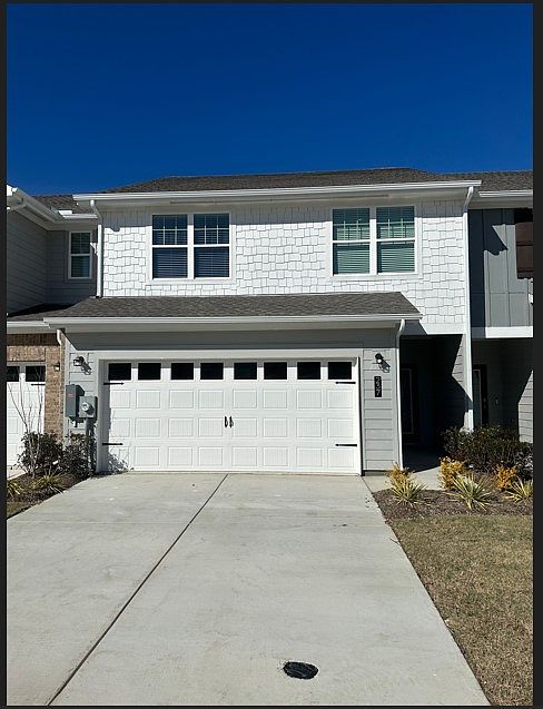 1st image of 237 Berthe Ct