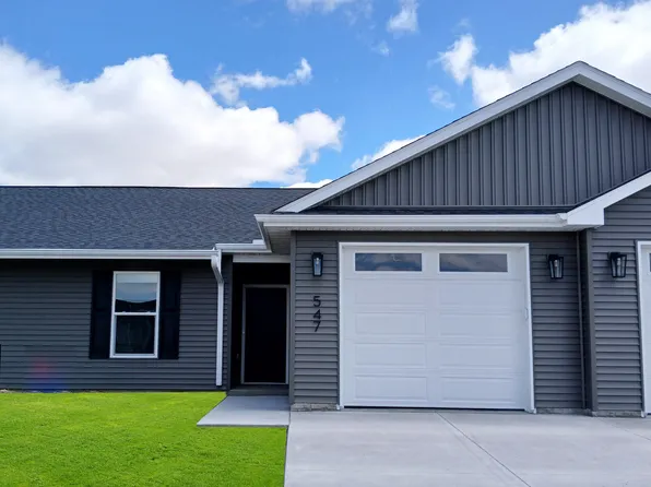 547 N 4th Ave, Eldridge, IA 52748