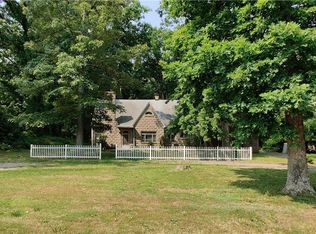 9515 Reams Rd, North Chesterfield, VA 23236