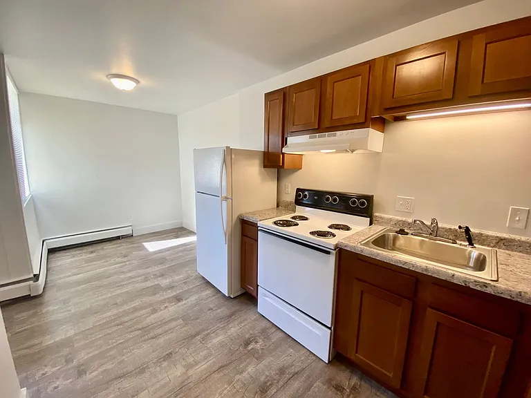 514 Emmet St — Photo 4