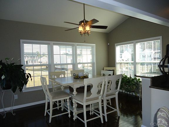 5th image of 3804 Spring Lake Place Gln