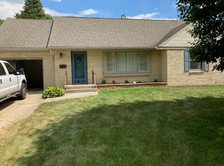 1807 Parkview Ave, Rockford, IL 61107