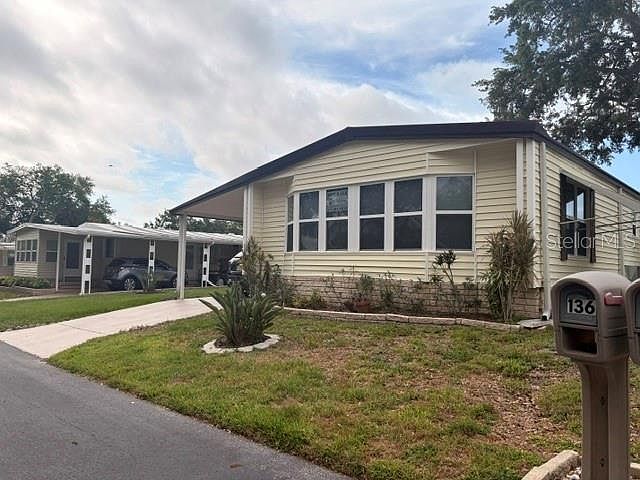 1st image of 136 Forest Ln #4