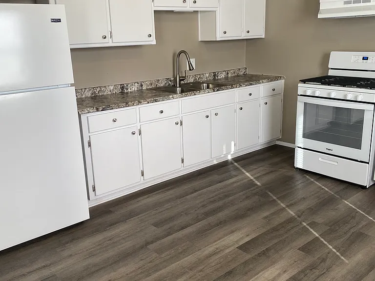 New Kitchen & Appliances