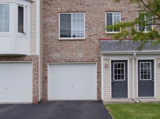 4948 Emmit Dr N UNIT 2-1, Hugo, MN 55038