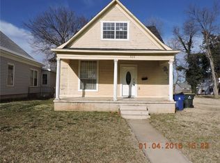 826 Kansas, Chickasha, OK 73018