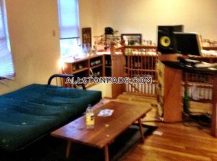 171 Cambridge St #1U, Allston, MA 02134