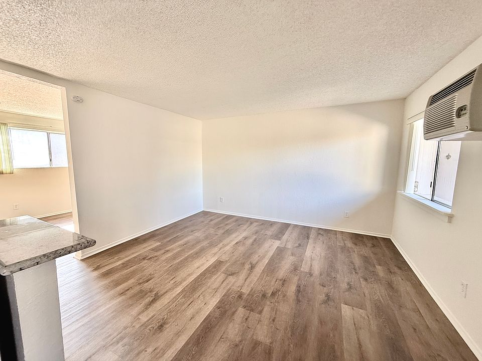 1st image of 13441 Victory Blvd APT 12