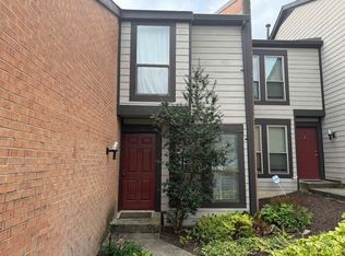 2206 Clough Ridge Dr, Cincinnati, OH 45230