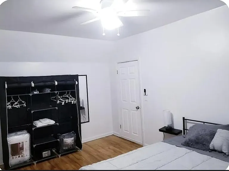 1310 Monmouth Ave — Photo 34