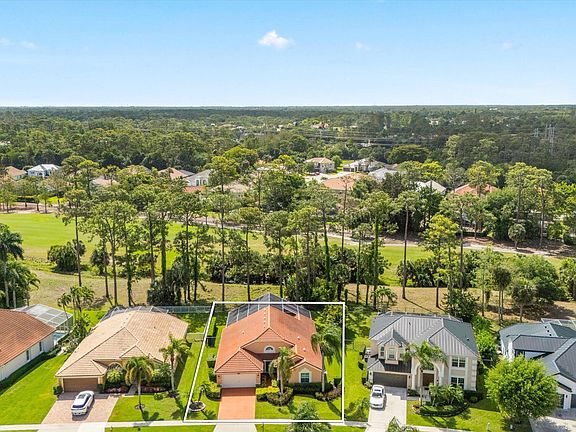 3rd image of 15802 Glen Willow Lane