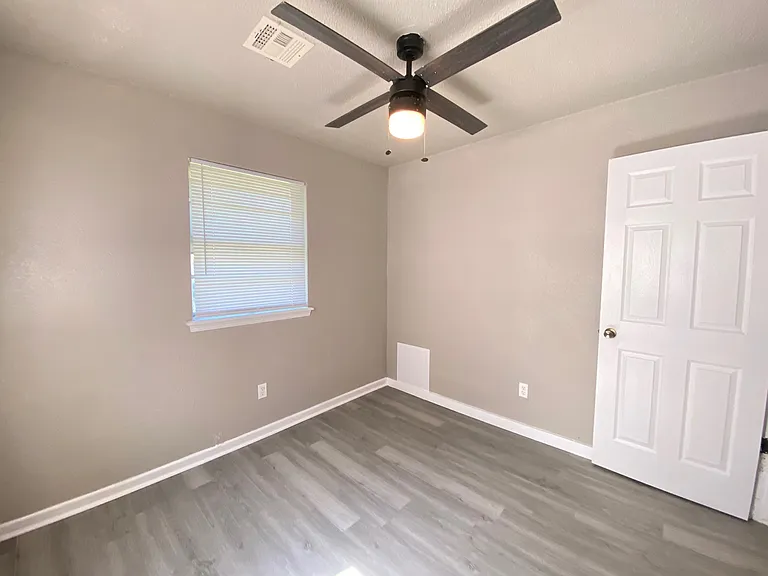 3309 SW 19th St — Photo 27