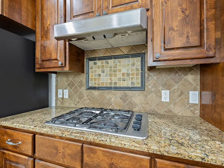 1607 Chelsea Ln — Photo 19