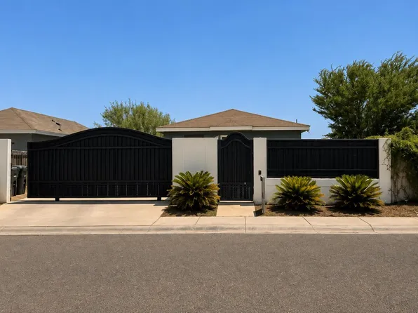 2905 Coventry Dr, Laredo, TX 78046