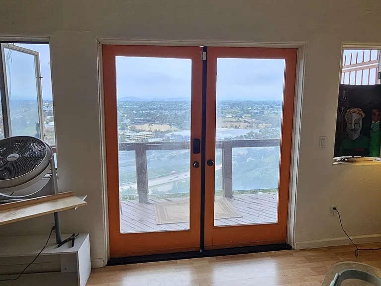 5629 Desert View Dr — Photo 1