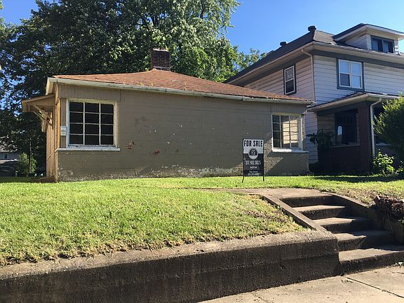 2nd image of 1519 E Michigan St