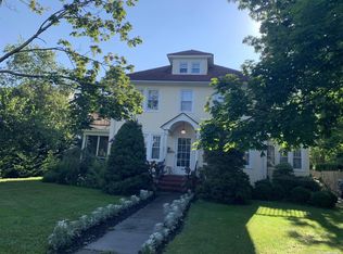 25 Bayview Ave, Islip, NY 11751