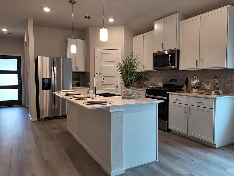 16241 Parish Pointe Ct — Photo 7