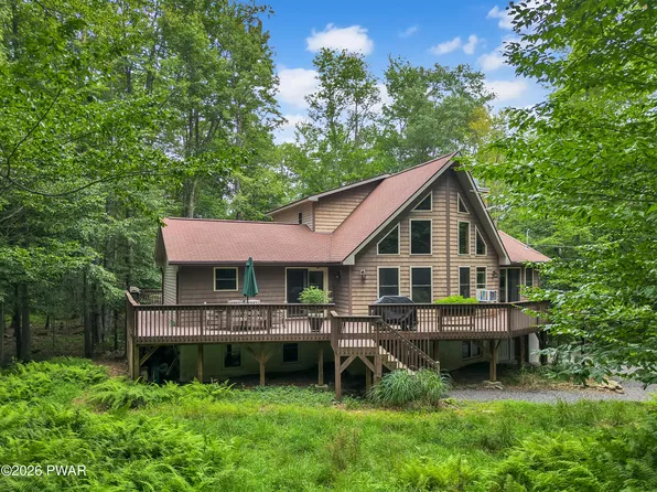109 Norton Dr, Clifton, PA 18424
