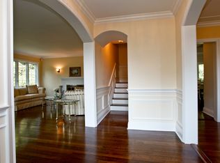 95 Edgemont Rd, Scarsdale, NY 10583