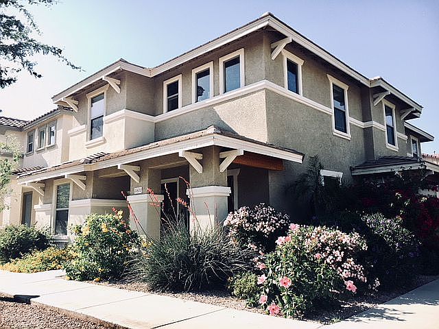 1st image of 5831 E Hampton Ave