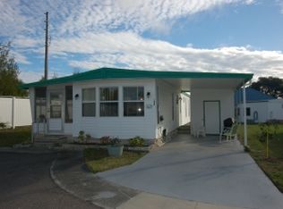 384 Memory Ln, Largo, FL 33770