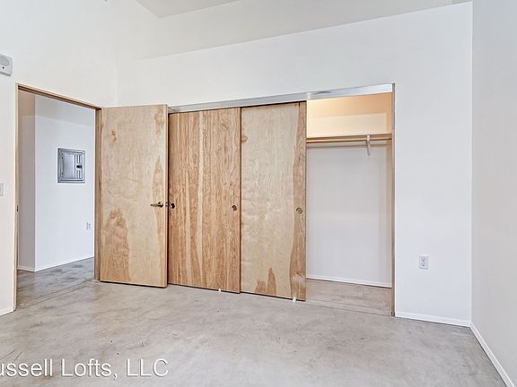 5th image of 2870 4th Ave #6521663