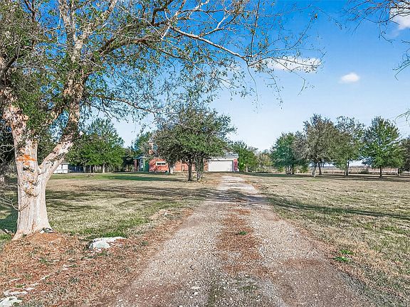 2nd image of 24518 Fm 1462 Rd