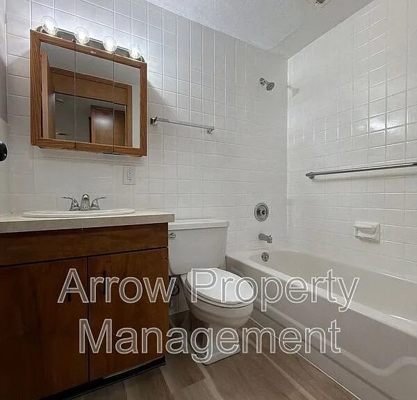 2501 N St #306 — Photo 8