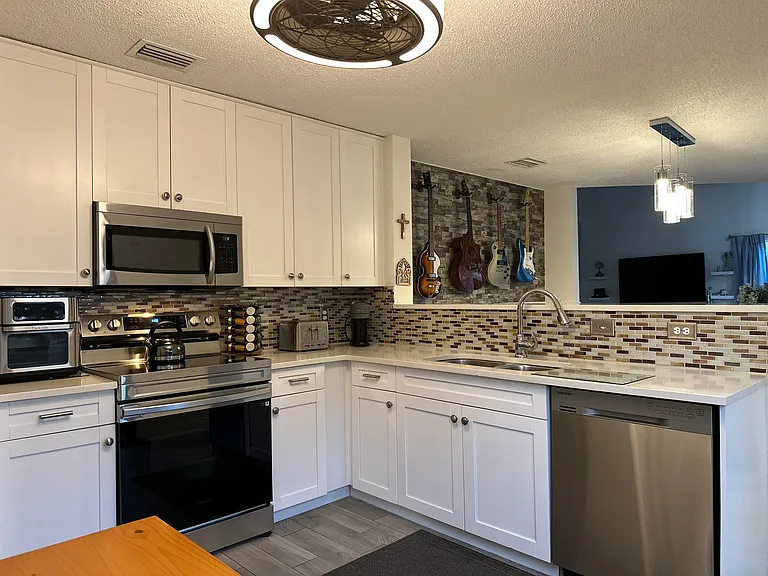 1728 Shoreside Cir — Photo 18