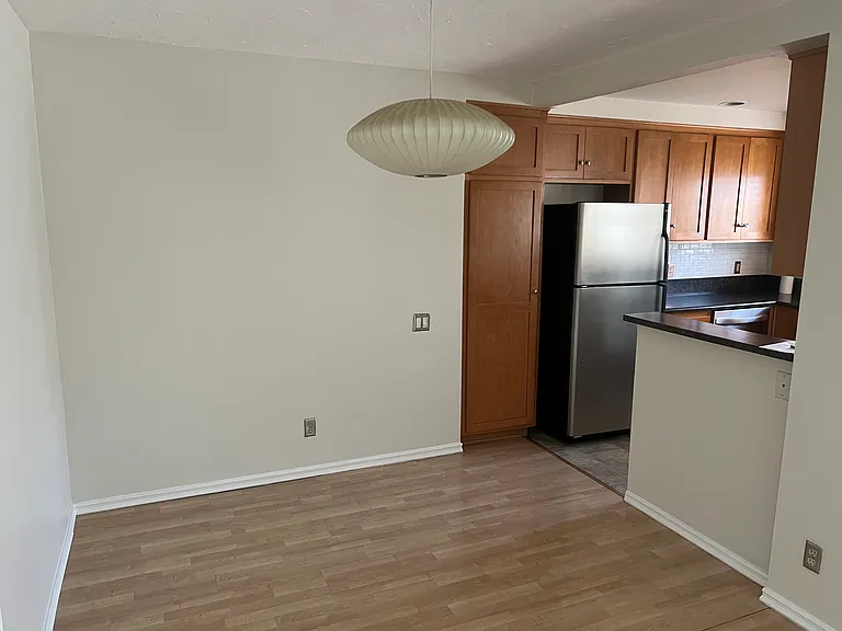 4370 Troost Ave #204 — Photo 14
