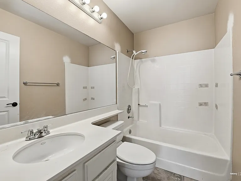 51 Barbados Dr — Photo 7