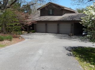 305 Old Farm Rd S, Harrison, AR 72601