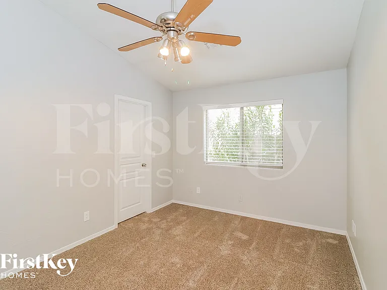 8027 S 27th Way — Photo 12