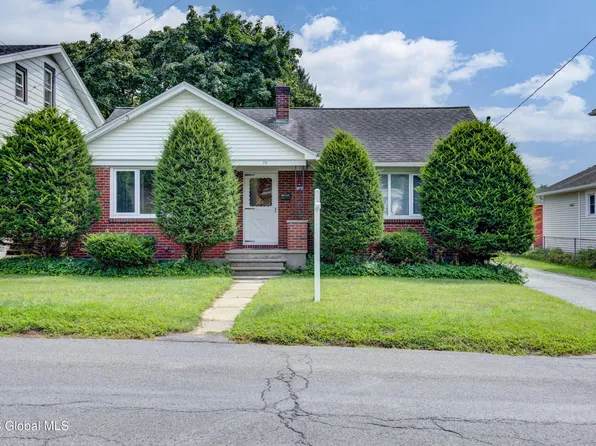 73 Russell Road, Albany, NY 12203