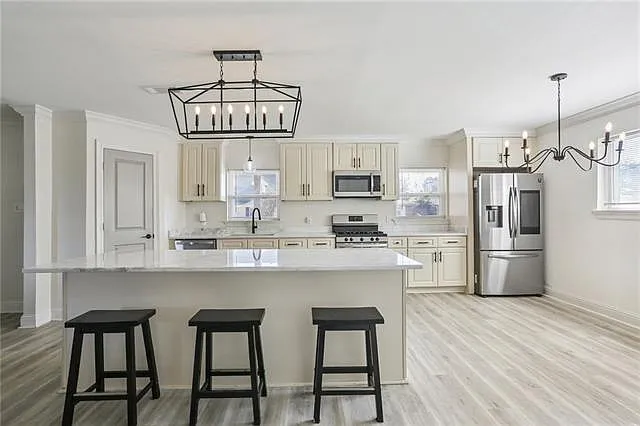 1512 Michigan Ave — Photo 5
