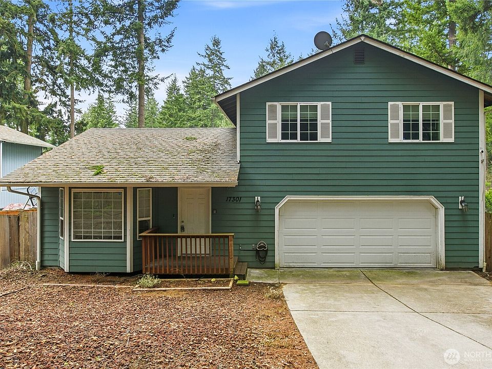 1st image of 17301 W View Lane SE