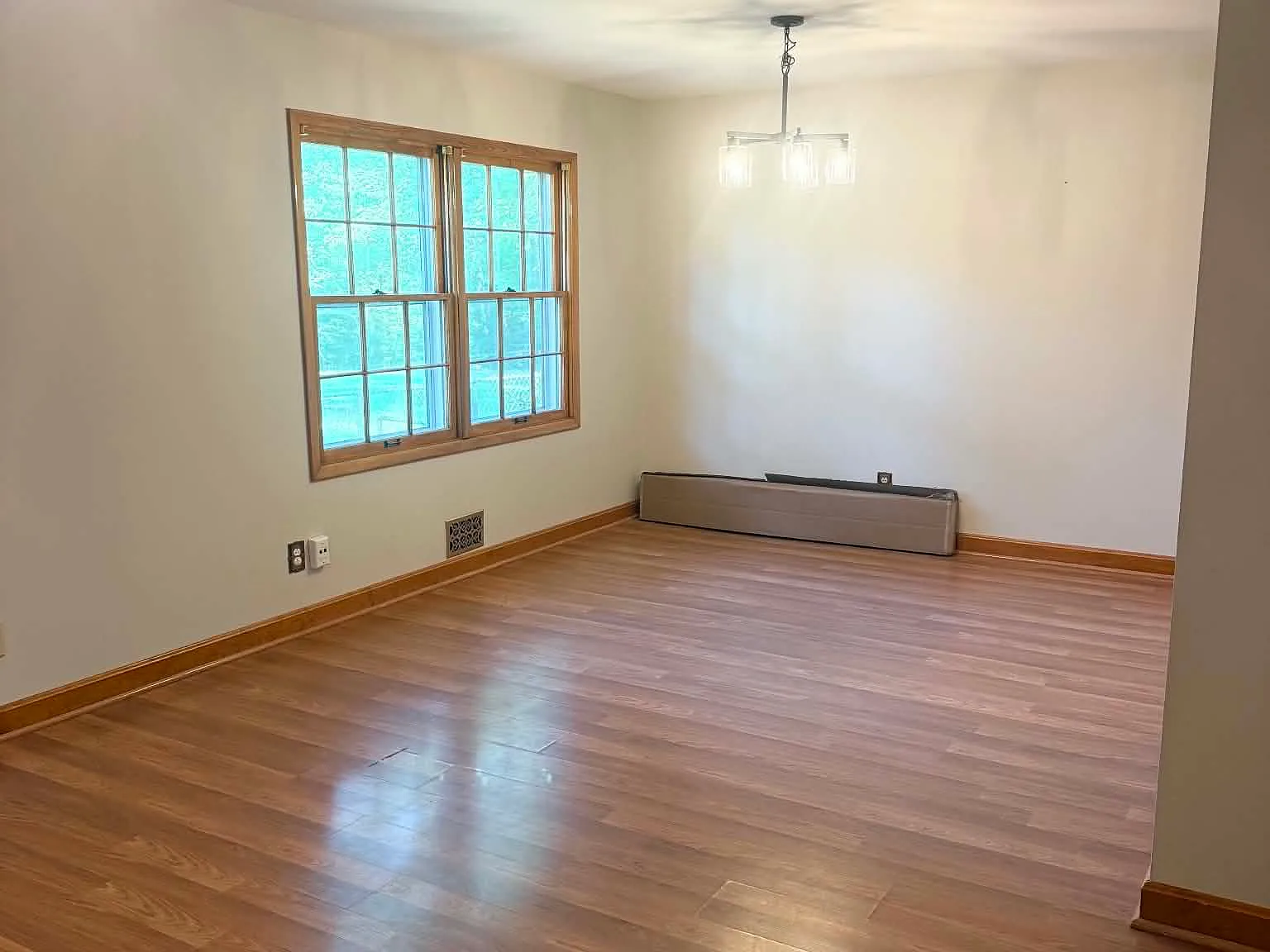 3 bed, 1782 sqft, $1,900 — Photo 3