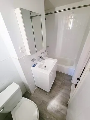 Rented by Bruma Realty LLC | media 7