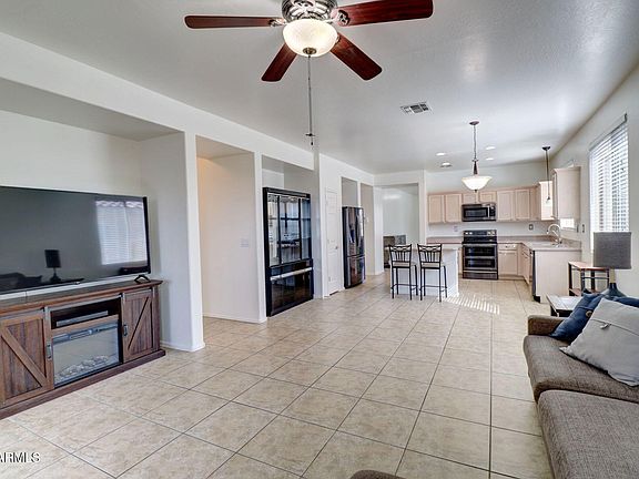 5th image of 40716 N Hudson Trail